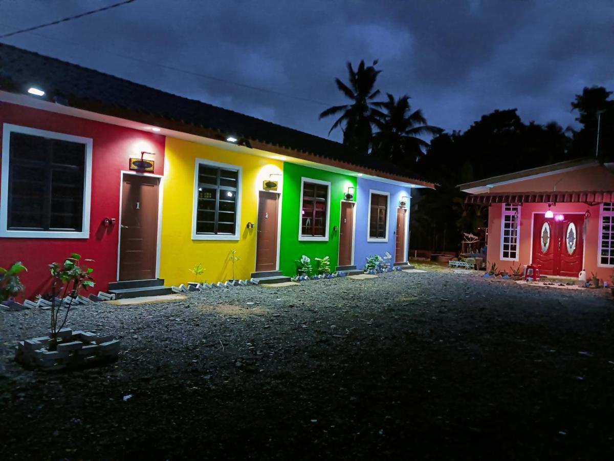 The Marak Village Kb - Mini Homestay Kota Bharu Esterno foto